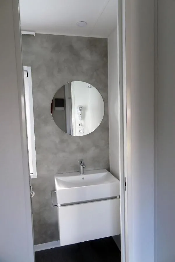 Holiday Home Garda Suite Deluxe By Interhome Rivoltella del Garda İtalya